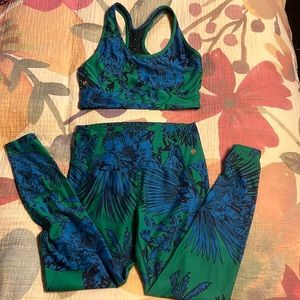 Maaji workout set! Size L